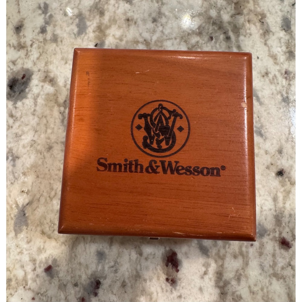 Smith Wesson Wooden Keepsake Box Jewelry Storage Display Case Engraved Logo